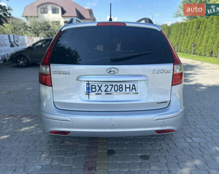 Серый Хендай i30, объемом двигателя 1.58 л и пробегом 263 тыс. км за 6800 $, фото 10 на Automoto.ua