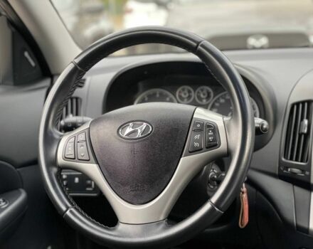 Хендай i30 2011 в Кривом Роге на Automoto.ua Серый Хендай i30, объемом двигателя 1.6 л и пробегом 226 тыс. км за 7500 $, фото 10 на Automoto.ua