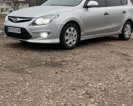 Серый Хендай i30, объемом двигателя 1.6 л и пробегом 230 тыс. км за 6200 $, фото 1 на Automoto.ua