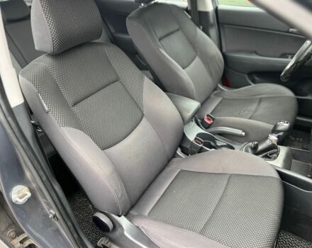 Серый Хендай i30, объемом двигателя 1.6 л и пробегом 290 тыс. км за 2750 $, фото 7 на Automoto.ua