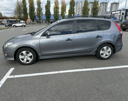 Сірий Хендай i30, об'ємом двигуна 1.6 л та пробігом 157 тис. км за 6000 $, фото 2 на Automoto.ua