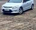 Серый Хендай i30, объемом двигателя 1.6 л и пробегом 191 тыс. км за 5700 $, фото 1 на Automoto.ua