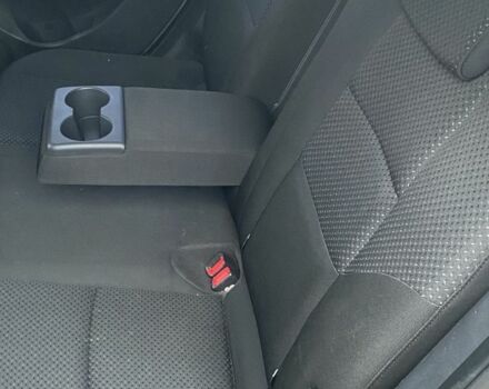 Серый Хендай i30, объемом двигателя 1.6 л и пробегом 230 тыс. км за 6200 $, фото 11 на Automoto.ua