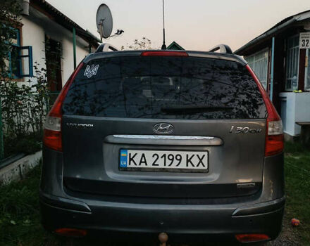 Серый Хендай i30, объемом двигателя 1.58 л и пробегом 348 тыс. км за 6000 $, фото 1 на Automoto.ua