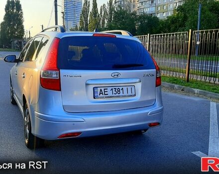 Сірий Хендай i30, об'ємом двигуна 1.4 л та пробігом 227 тис. км за 6300 $, фото 5 на Automoto.ua