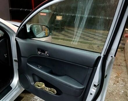 Серый Хендай i30, объемом двигателя 1.4 л и пробегом 218 тыс. км за 7000 $, фото 13 на Automoto.ua