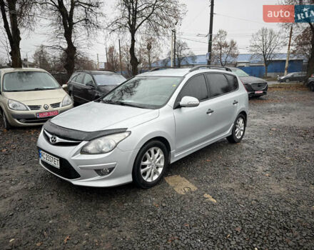 Серый Хендай i30, объемом двигателя 1.58 л и пробегом 286 тыс. км за 4900 $, фото 2 на Automoto.ua