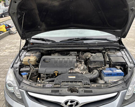 Хендай i30 2011 в Львове на Automoto.ua Серый Хендай i30, объемом двигателя 1.58 л и пробегом 213 тыс. км за 7000 $, фото 18 на Automoto.ua