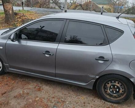 Серый Хендай i30, объемом двигателя 1.58 л и пробегом 152 тыс. км за 5400 $, фото 8 на Automoto.ua