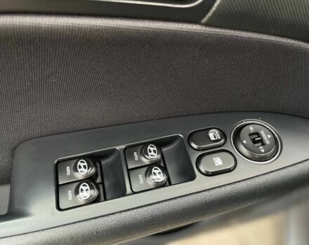 Хендай i30 2011 в Кривом Роге на Automoto.ua Серый Хендай i30, объемом двигателя 1.6 л и пробегом 226 тыс. км за 7500 $, фото 8 на Automoto.ua