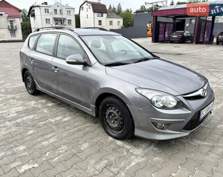 Хендай i30 2011 в Львове на Automoto.ua Серый Хендай i30, объемом двигателя 1.58 л и пробегом 213 тыс. км за 7000 $, фото 4 на Automoto.ua
