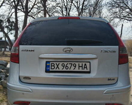 Серый Хендай i30, объемом двигателя 1.6 л и пробегом 233 тыс. км за 7300 $, фото 7 на Automoto.ua