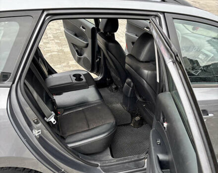 Хендай i30 2011 в Львове на Automoto.ua Серый Хендай i30, объемом двигателя 1.58 л и пробегом 213 тыс. км за 7000 $, фото 13 на Automoto.ua