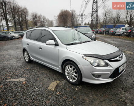 Серый Хендай i30, объемом двигателя 1.58 л и пробегом 286 тыс. км за 4900 $, фото 15 на Automoto.ua