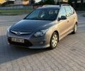 Серый Хендай i30, объемом двигателя 1.6 л и пробегом 255 тыс. км за 6500 $, фото 1 на Automoto.ua