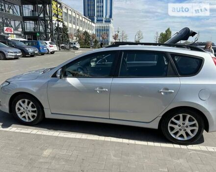 Сірий Хендай i30, об'ємом двигуна 1.58 л та пробігом 306 тис. км за 6700 $, фото 10 на Automoto.ua