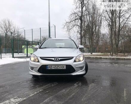 Сірий Хендай i30, об'ємом двигуна 1.4 л та пробігом 159 тис. км за 6500 $, фото 3 на Automoto.ua