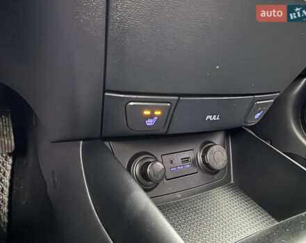 Серый Хендай i30, объемом двигателя 1.58 л и пробегом 286 тыс. км за 4900 $, фото 24 на Automoto.ua