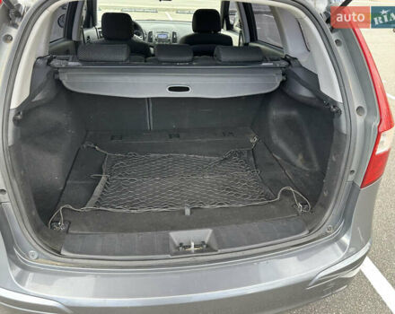 Сірий Хендай i30, об'ємом двигуна 1.59 л та пробігом 157 тис. км за 6000 $, фото 10 на Automoto.ua