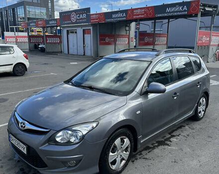 Сірий Хендай i30, об'ємом двигуна 1.59 л та пробігом 146 тис. км за 7000 $, фото 3 на Automoto.ua