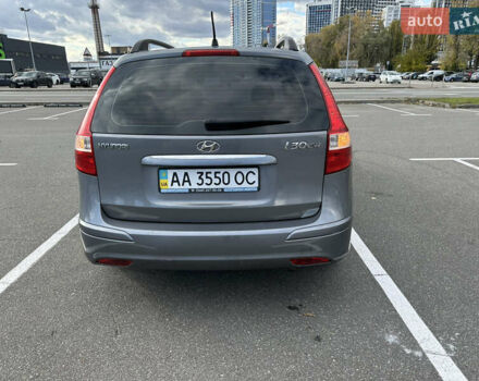 Сірий Хендай i30, об'ємом двигуна 1.59 л та пробігом 157 тис. км за 6000 $, фото 4 на Automoto.ua