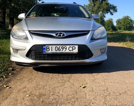 Сірий Хендай i30, об'ємом двигуна 1.6 л та пробігом 305 тис. км за 7000 $, фото 1 на Automoto.ua