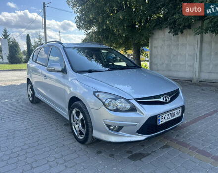 Серый Хендай i30, объемом двигателя 1.58 л и пробегом 263 тыс. км за 6800 $, фото 12 на Automoto.ua