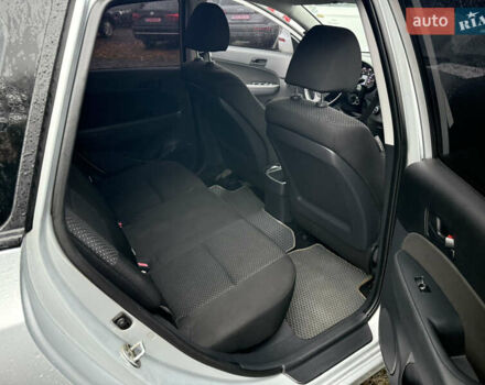 Серый Хендай i30, объемом двигателя 1.58 л и пробегом 286 тыс. км за 4900 $, фото 29 на Automoto.ua