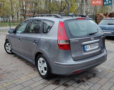 Сірий Хендай i30, об'ємом двигуна 1.58 л та пробігом 320 тис. км за 5800 $, фото 4 на Automoto.ua