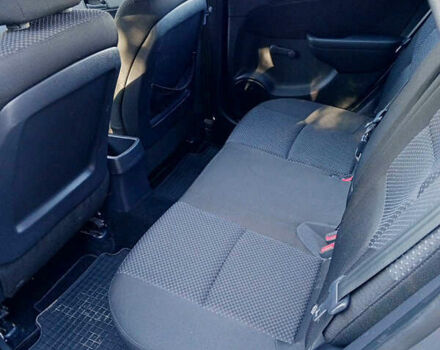 Сірий Хендай i30, об'ємом двигуна 1.4 л та пробігом 167 тис. км за 7400 $, фото 14 на Automoto.ua