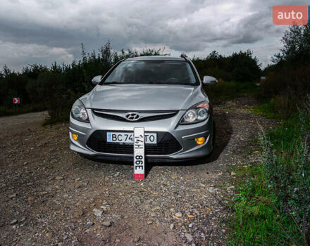Серый Хендай i30, объемом двигателя 1.4 л и пробегом 227 тыс. км за 5400 $, фото 48 на Automoto.ua
