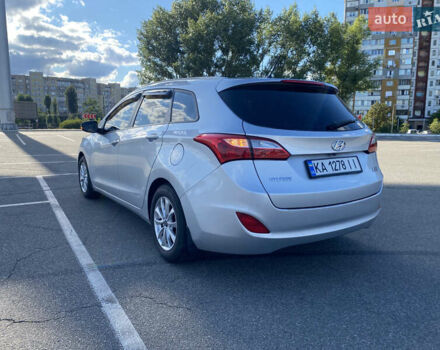 Сірий Хендай i30, об'ємом двигуна 1.59 л та пробігом 222 тис. км за 10100 $, фото 5 на Automoto.ua