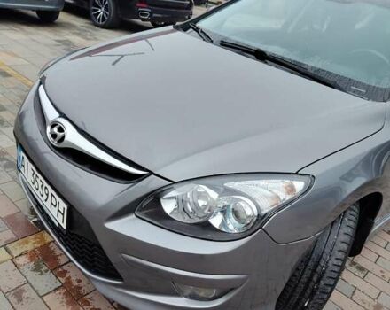 Сірий Хендай i30, об'ємом двигуна 1.58 л та пробігом 320 тис. км за 5800 $, фото 1 на Automoto.ua