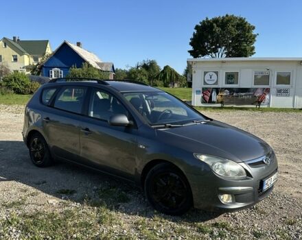 Сірий Хендай i30, об'ємом двигуна 0 л та пробігом 222 тис. км за 2806 $, фото 2 на Automoto.ua