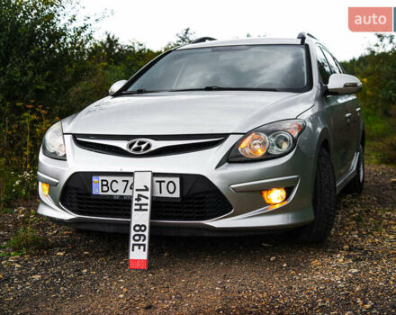 Серый Хендай i30, объемом двигателя 1.4 л и пробегом 227 тыс. км за 5400 $, фото 21 на Automoto.ua