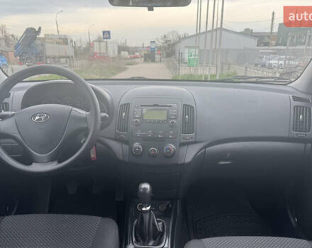 Серый Хендай i30, объемом двигателя 1.4 л и пробегом 220 тыс. км за 6450 $, фото 29 на Automoto.ua