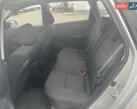 Серый Хендай i30, объемом двигателя 1.4 л и пробегом 220 тыс. км за 6450 $, фото 22 на Automoto.ua