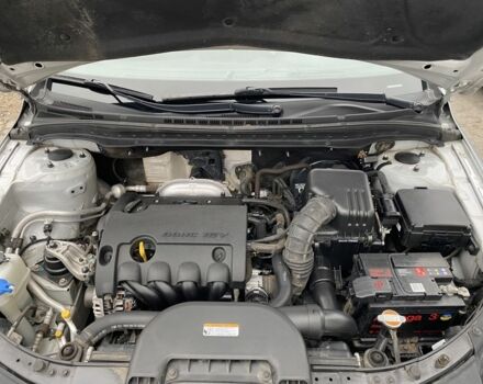 Серый Хендай i30, объемом двигателя 1.6 л и пробегом 87 тыс. км за 8200 $, фото 2 на Automoto.ua