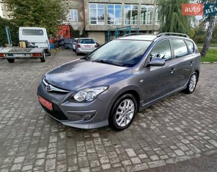 Сірий Хендай i30, об'ємом двигуна 1.4 л та пробігом 166 тис. км за 6350 $, фото 11 на Automoto.ua