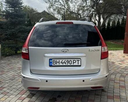 Серый Хендай i30, объемом двигателя 1.59 л и пробегом 304 тыс. км за 6200 $, фото 3 на Automoto.ua