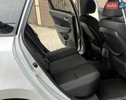 Хендай i30 2012 в Дрогобыче на Automoto.ua Серый Хендай i30, объемом двигателя 1.4 л и пробегом 230 тыс. км за 5650 $, фото 57 на Automoto.ua