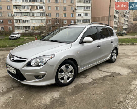 Сірий Хендай i30, об'ємом двигуна 1.6 л та пробігом 87 тис. км за 8200 $, фото 27 на Automoto.ua