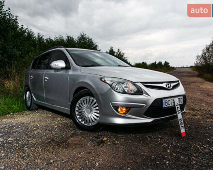 Серый Хендай i30, объемом двигателя 1.4 л и пробегом 227 тыс. км за 5400 $, фото 39 на Automoto.ua