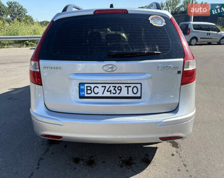 Серый Хендай i30, объемом двигателя 1.4 л и пробегом 336 тыс. км за 4999 $, фото 8 на Automoto.ua