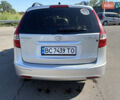 Серый Хендай i30, объемом двигателя 1.4 л и пробегом 336 тыс. км за 4999 $, фото 8 на Automoto.ua