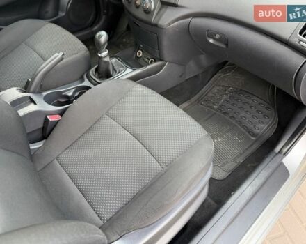 Сірий Хендай i30, об'ємом двигуна 1.4 л та пробігом 220 тис. км за 6399 $, фото 37 на Automoto.ua