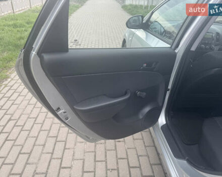 Серый Хендай i30, объемом двигателя 1.4 л и пробегом 220 тыс. км за 6450 $, фото 21 на Automoto.ua