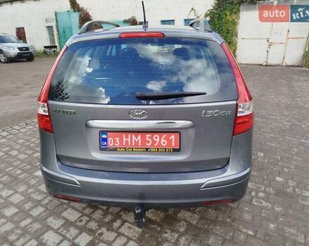 Сірий Хендай i30, об'ємом двигуна 1.4 л та пробігом 166 тис. км за 6350 $, фото 4 на Automoto.ua