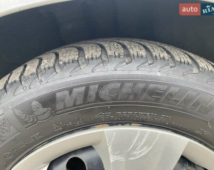 Сірий Хендай i30, об'ємом двигуна 1.6 л та пробігом 87 тис. км за 8200 $, фото 9 на Automoto.ua