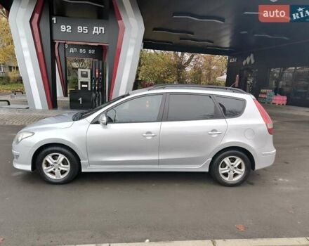 Сірий Хендай i30, об'ємом двигуна 1.58 л та пробігом 200 тис. км за 7150 $, фото 9 на Automoto.ua